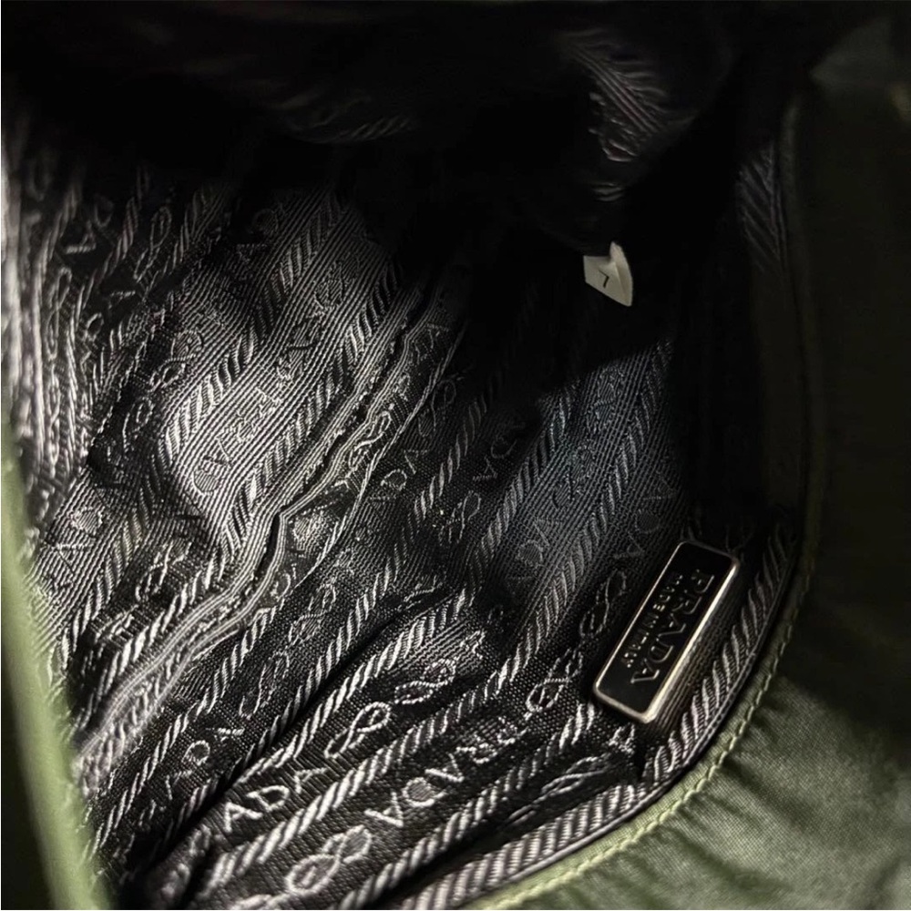 Prada Men's Green Belt Bag - Picture 10 of 11